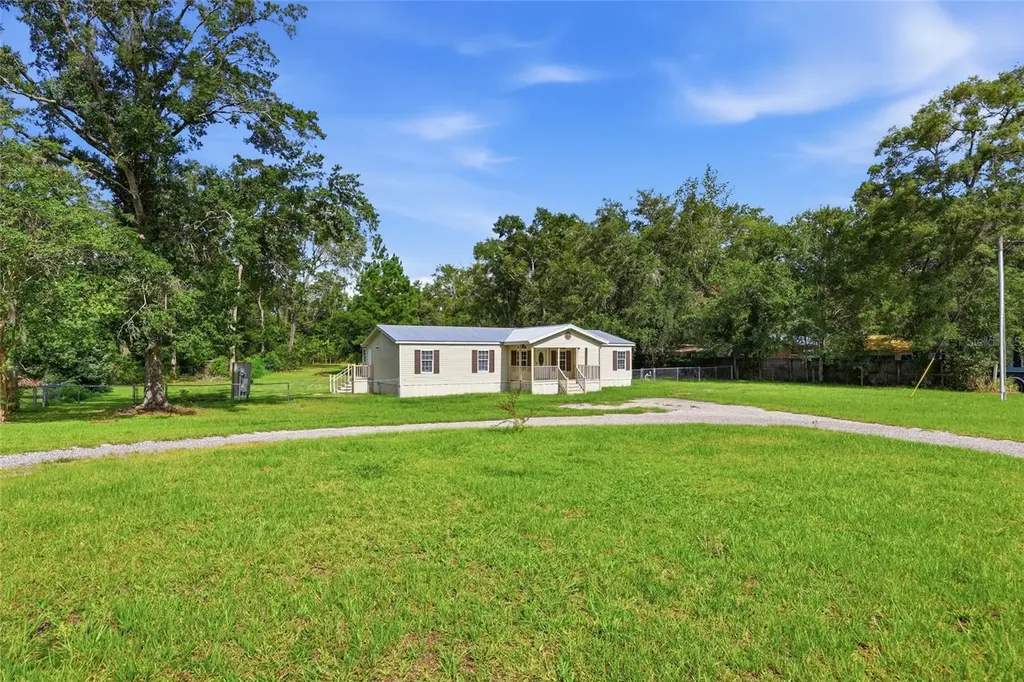 9528 NW 235th Terrace Alachua FL 32615
