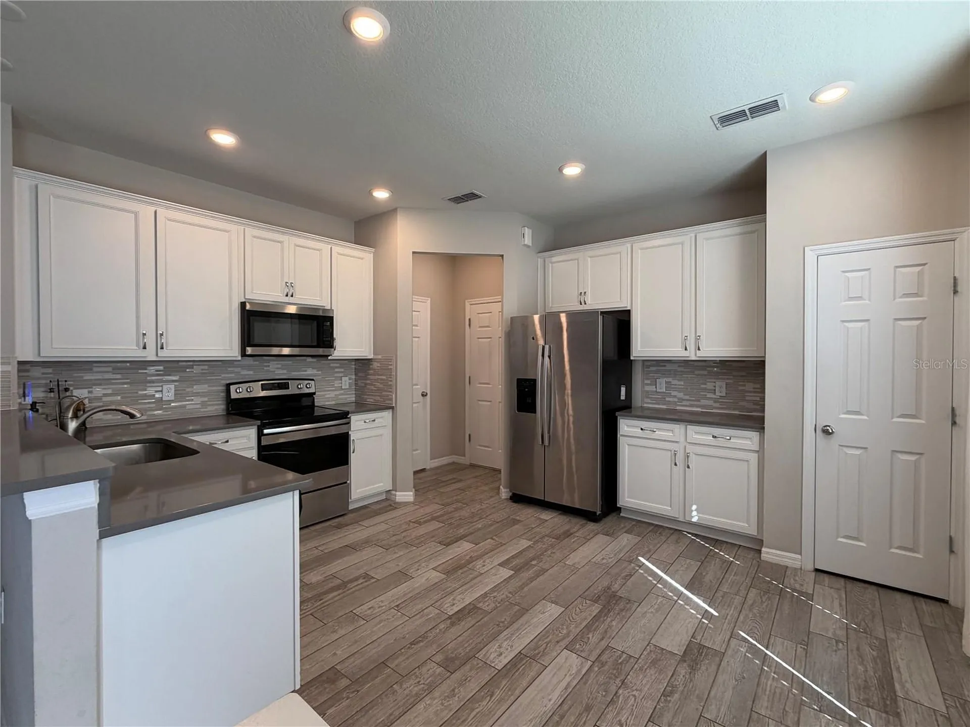 3972 Plainview Drive Orlando FL 32824