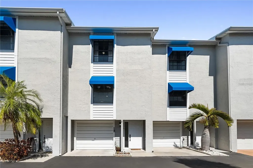 745 Pinellas Bayway S Tierra Verde FL 33715