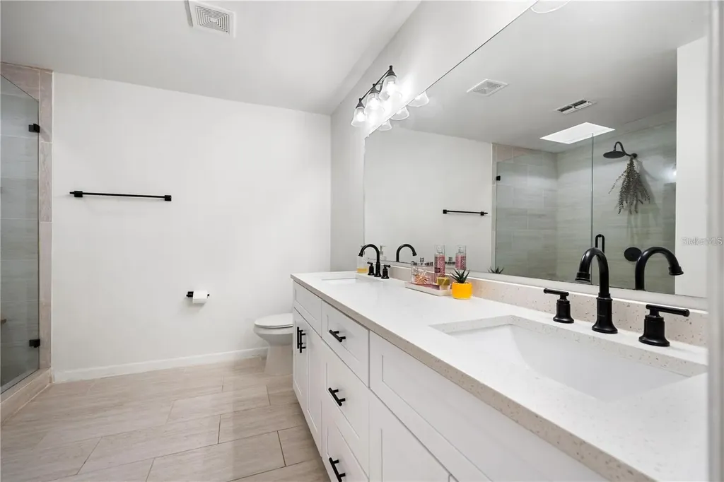 745 Pinellas Bayway S Tierra Verde FL 33715
