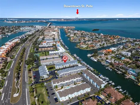 745 Pinellas Bayway S Tierra Verde FL 33715
