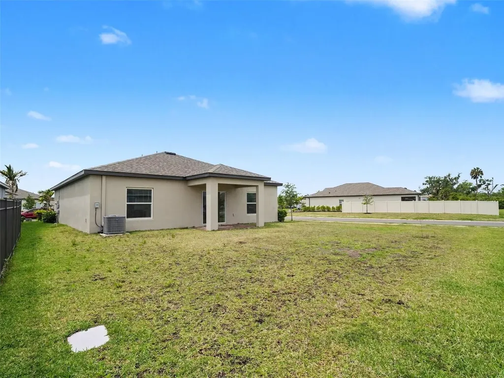 5216 Senza Trail Palmetto FL 34221