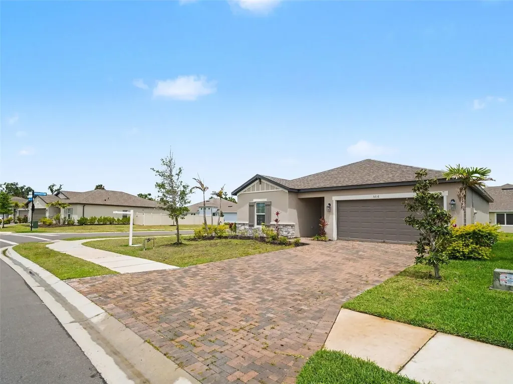 5216 Senza Trail Palmetto FL 34221