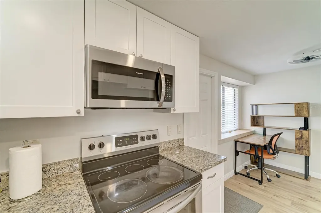 6705 35th Avenue W Bradenton FL 34209