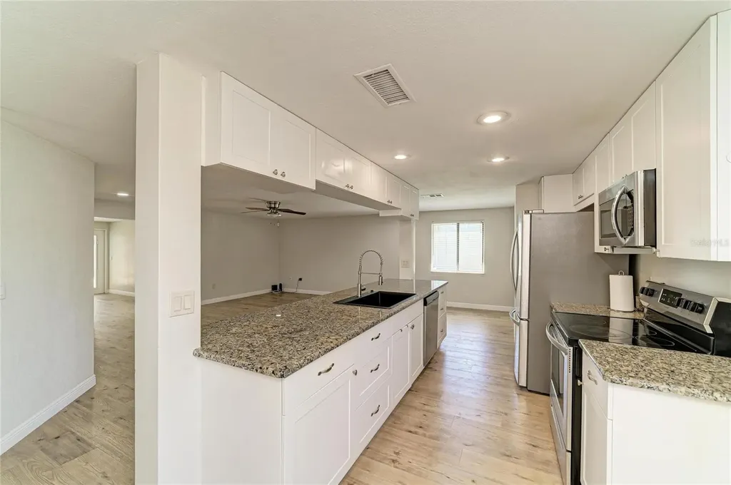 6705 35th Avenue W Bradenton FL 34209