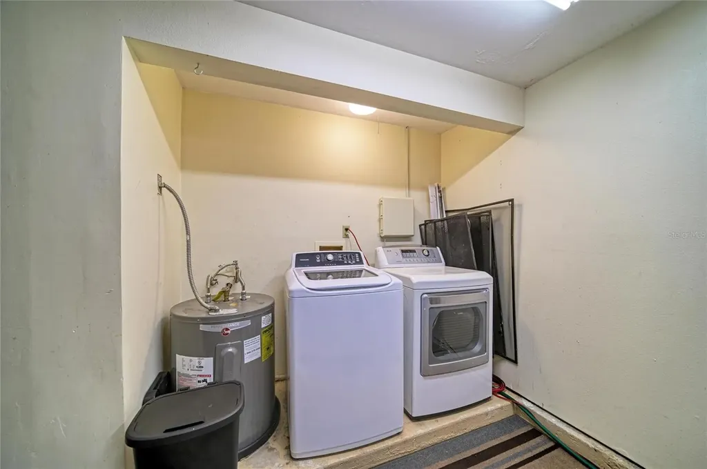 6705 35th Avenue W Bradenton FL 34209
