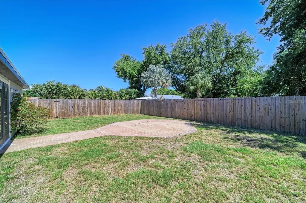 6705 35th Avenue W Bradenton FL 34209