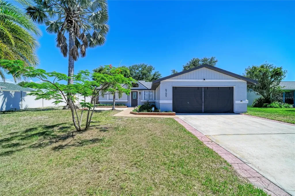 6705 35th Avenue W Bradenton FL 34209