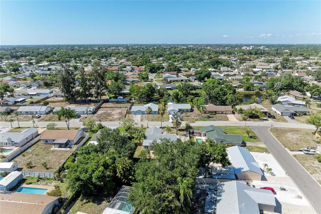 6705 35th Avenue W Bradenton FL 34209
