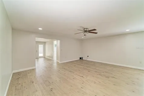 6705 35th Avenue W Bradenton FL 34209