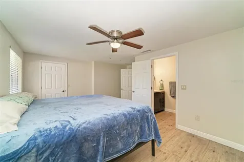 6705 35th Avenue W Bradenton FL 34209