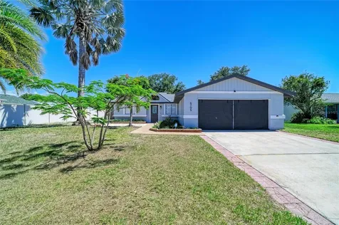 6705 35th Avenue W Bradenton FL 34209