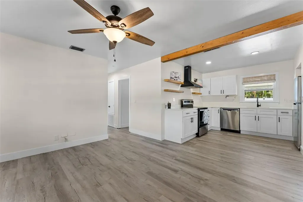 7060 79th Avenue N Pinellas Park FL 33781