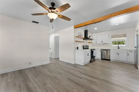 7060 79th Avenue N Pinellas Park FL 33781
