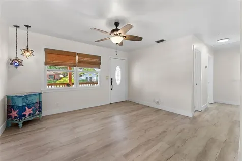 7060 79th Avenue N Pinellas Park FL 33781