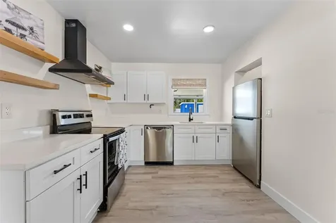 7060 79th Avenue N Pinellas Park FL 33781
