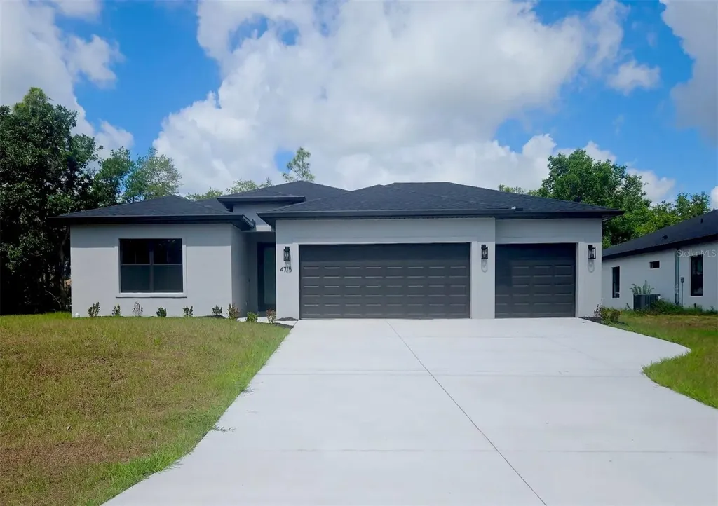4715 New Milford Street North Port FL 34288