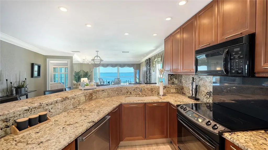 5320 Gulf Of Mexico Drive Longboat Key FL 34228
