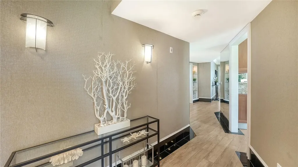 5320 Gulf Of Mexico Drive Longboat Key FL 34228