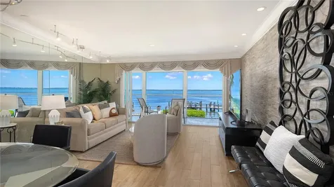 5320 Gulf Of Mexico Drive Longboat Key FL 34228