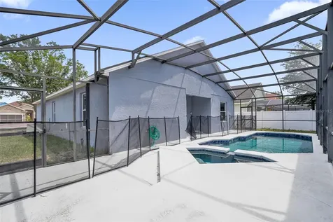 145 Sigmund Loop Davenport FL 33837