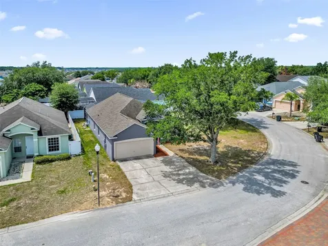 145 Sigmund Loop Davenport FL 33837