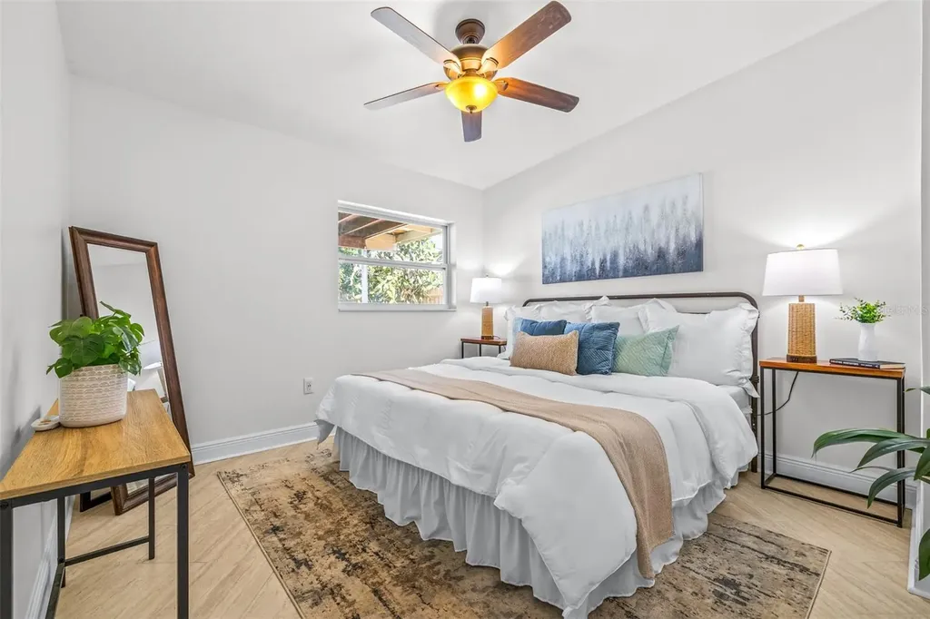 942 Dumont Drive Dunedin FL 34698