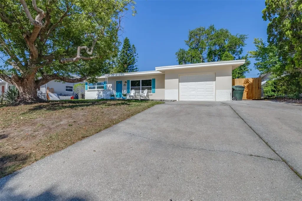 942 Dumont Drive Dunedin FL 34698