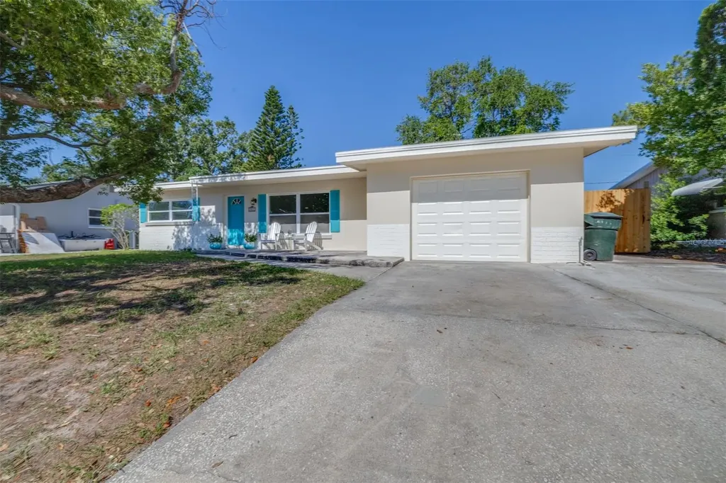942 Dumont Drive Dunedin FL 34698