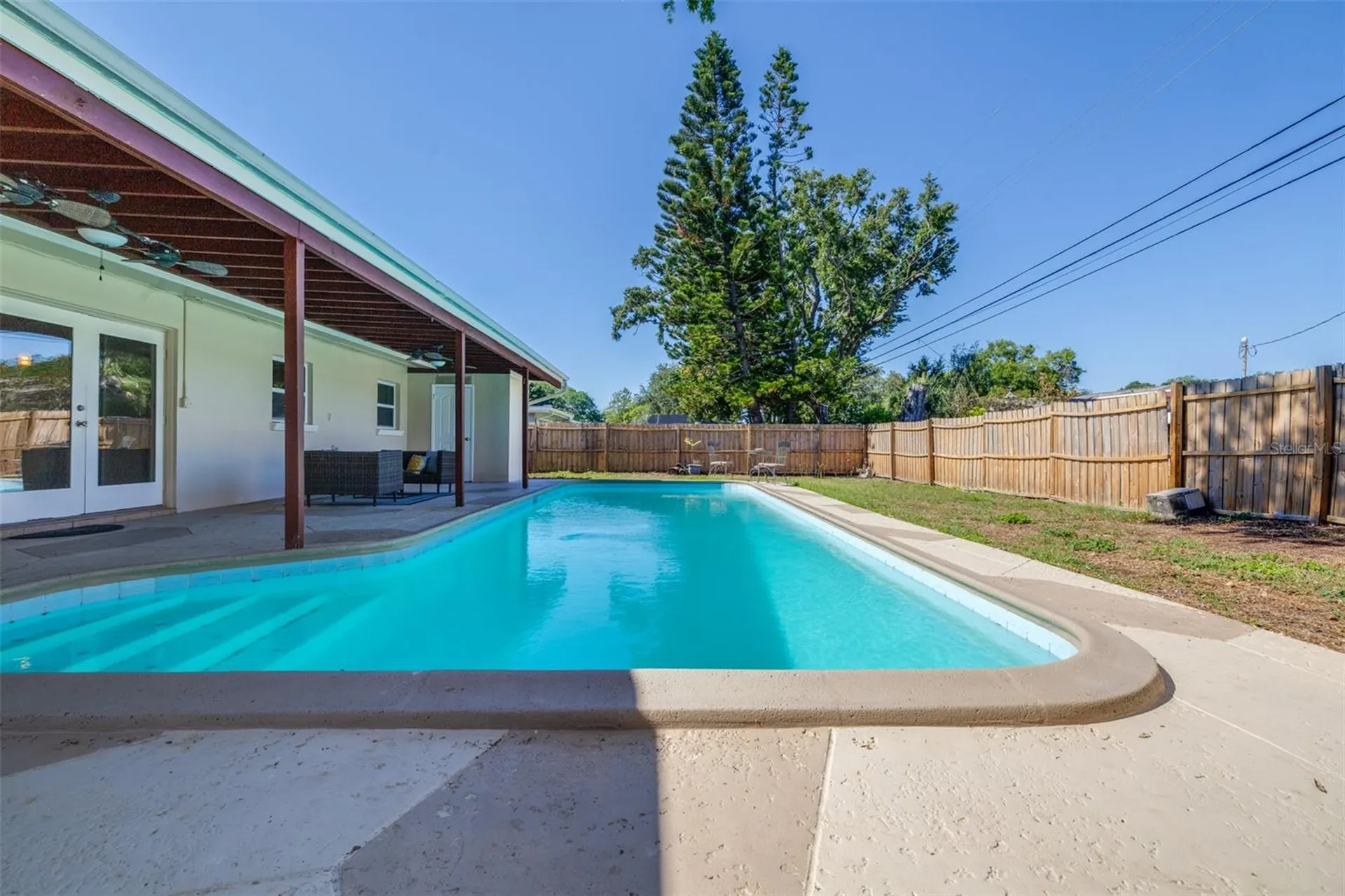 942 Dumont Drive Dunedin FL 34698
