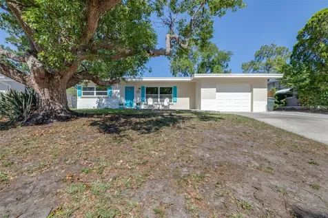 942 Dumont Drive Dunedin FL 34698