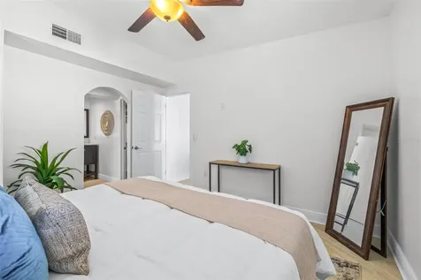 942 Dumont Drive Dunedin FL 34698