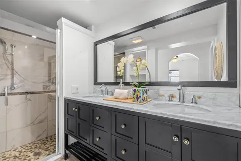 942 Dumont Drive Dunedin FL 34698
