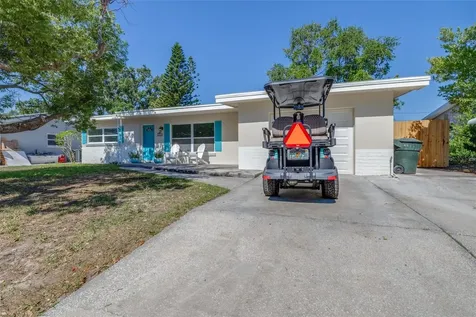 942 Dumont Drive Dunedin FL 34698