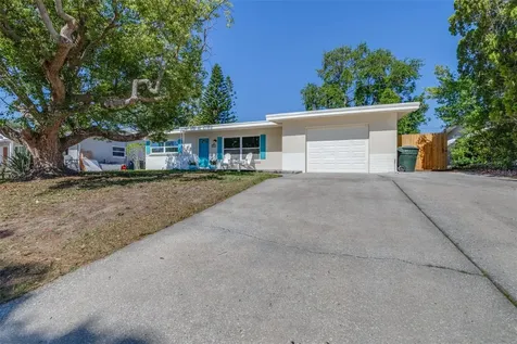 942 Dumont Drive Dunedin FL 34698