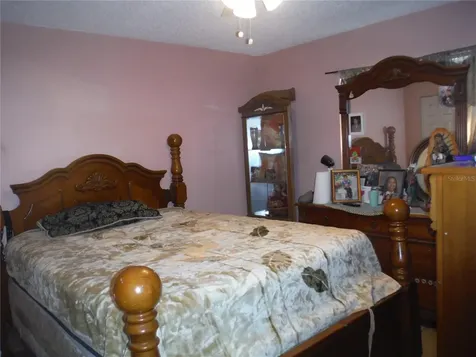 3122 Green Acres Avenue Largo FL 33771