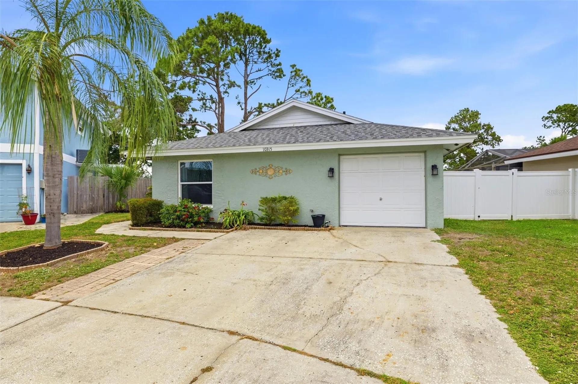 10315 Chadbourne Drive Tampa FL 33624