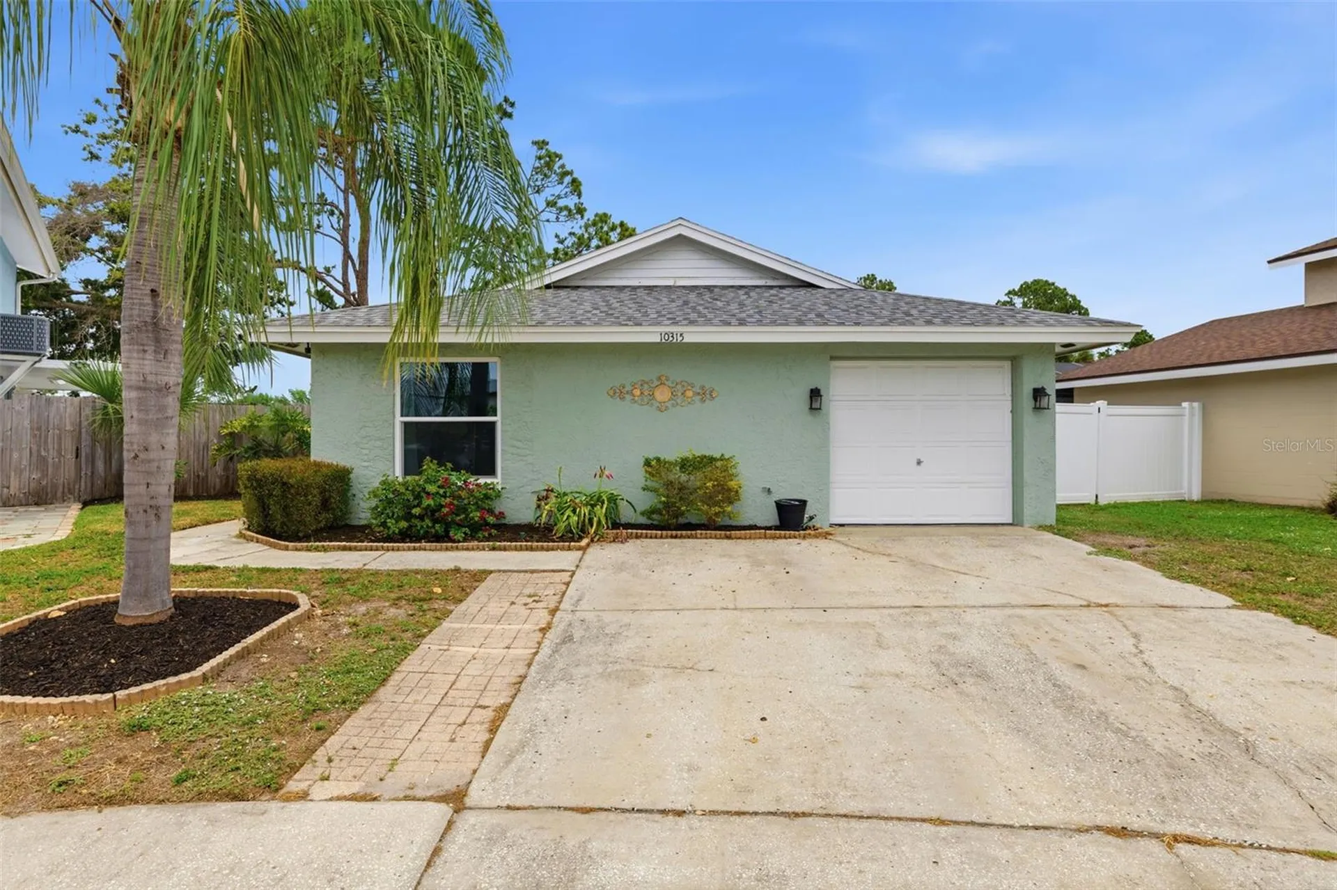 10315 Chadbourne Drive Tampa FL 33624