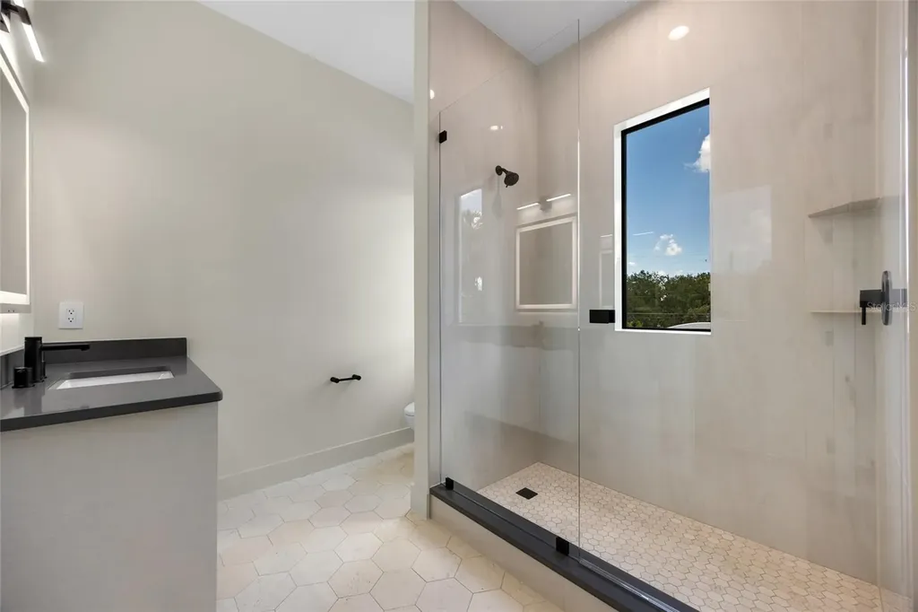 737 N Summerlin Avenue Orlando FL 32803