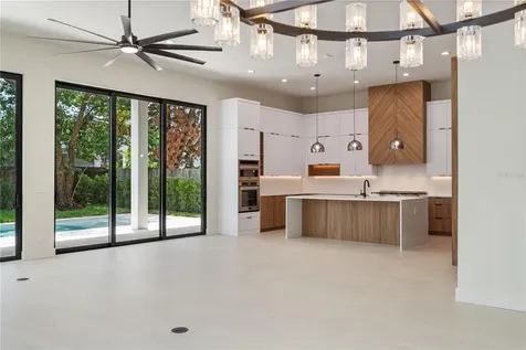 737 N Summerlin Avenue Orlando FL 32803