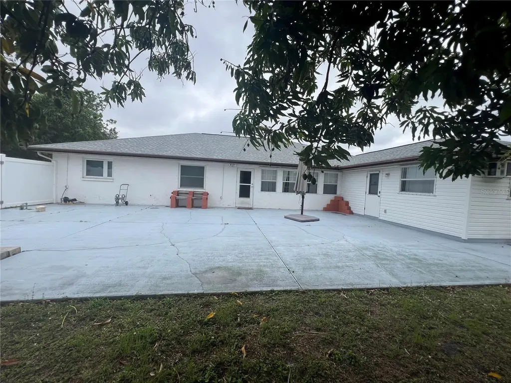 21312 Wardell Avenue Port Charlotte FL 33952