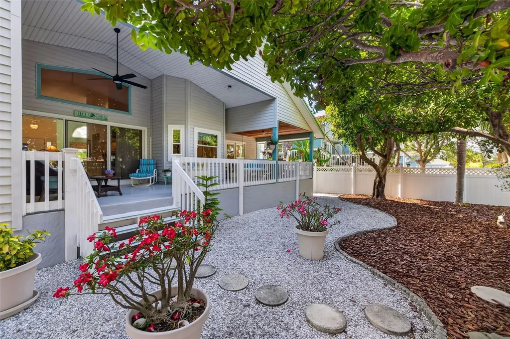 615 Monte Cristo Boulevard St Petersburg FL 33715