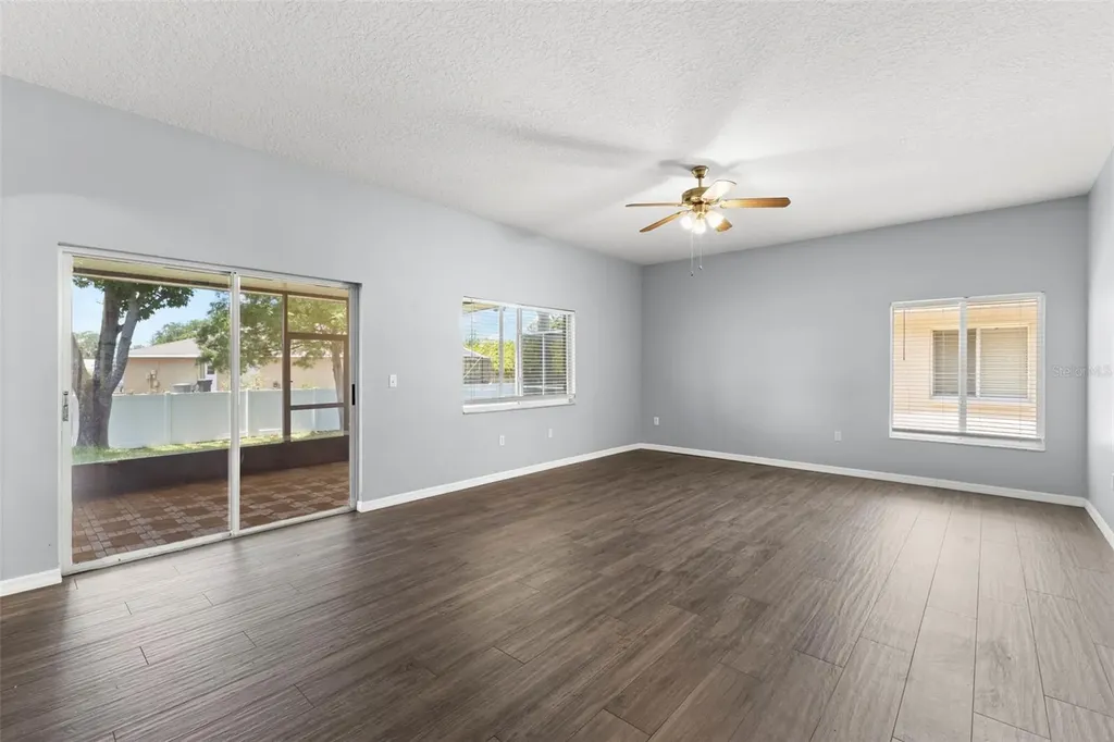 1758 Oak Pond Court Oldsmar FL 34677