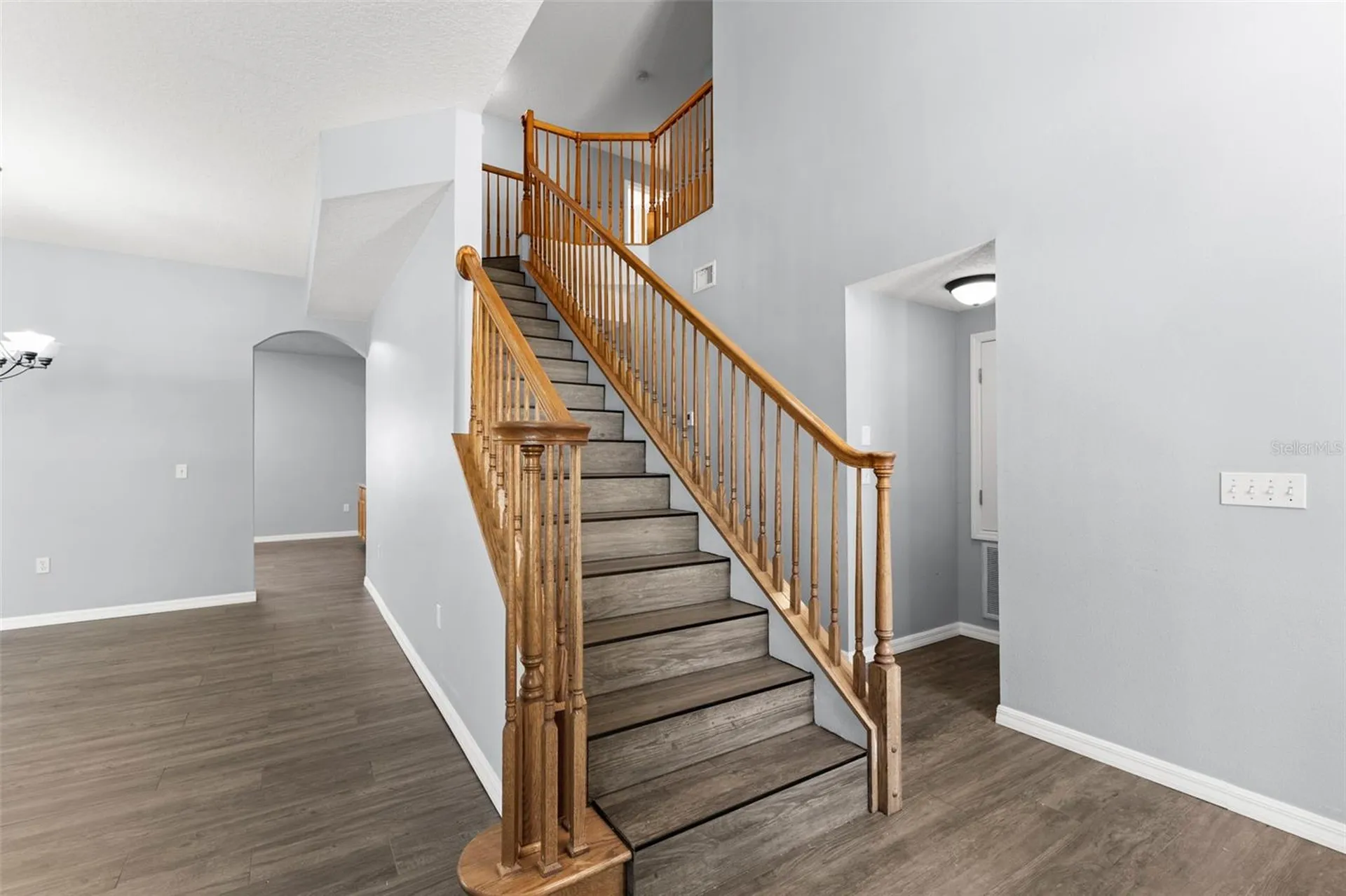 1758 Oak Pond Court Oldsmar FL 34677