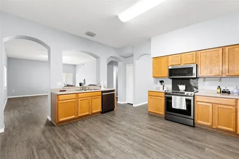 1758 Oak Pond Court Oldsmar FL 34677