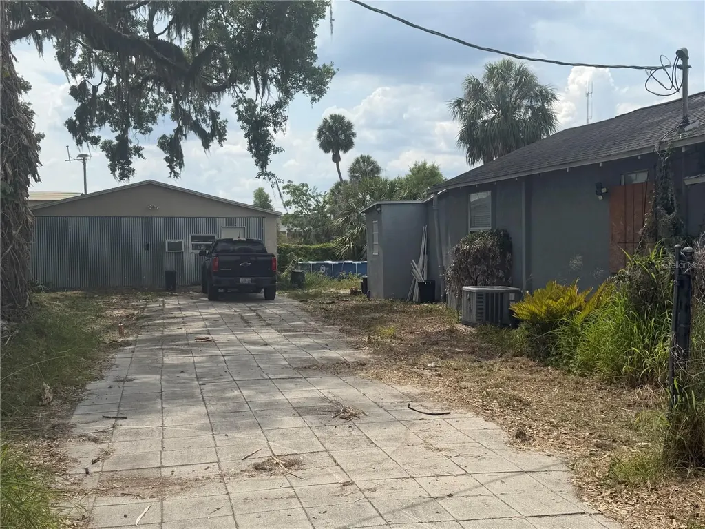 305 N Pennsylvania Avenue Plant City FL 33563