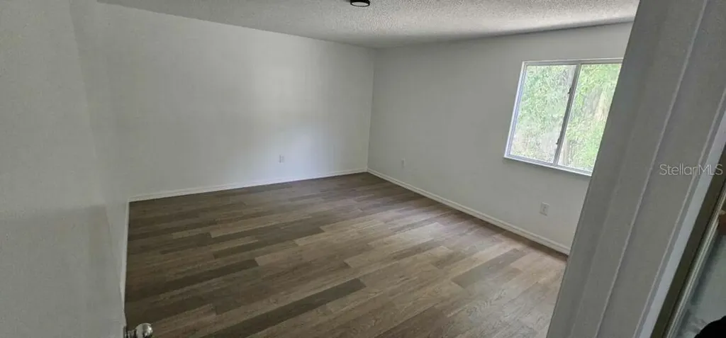 10842 SW 90th Court Ocala FL 34481