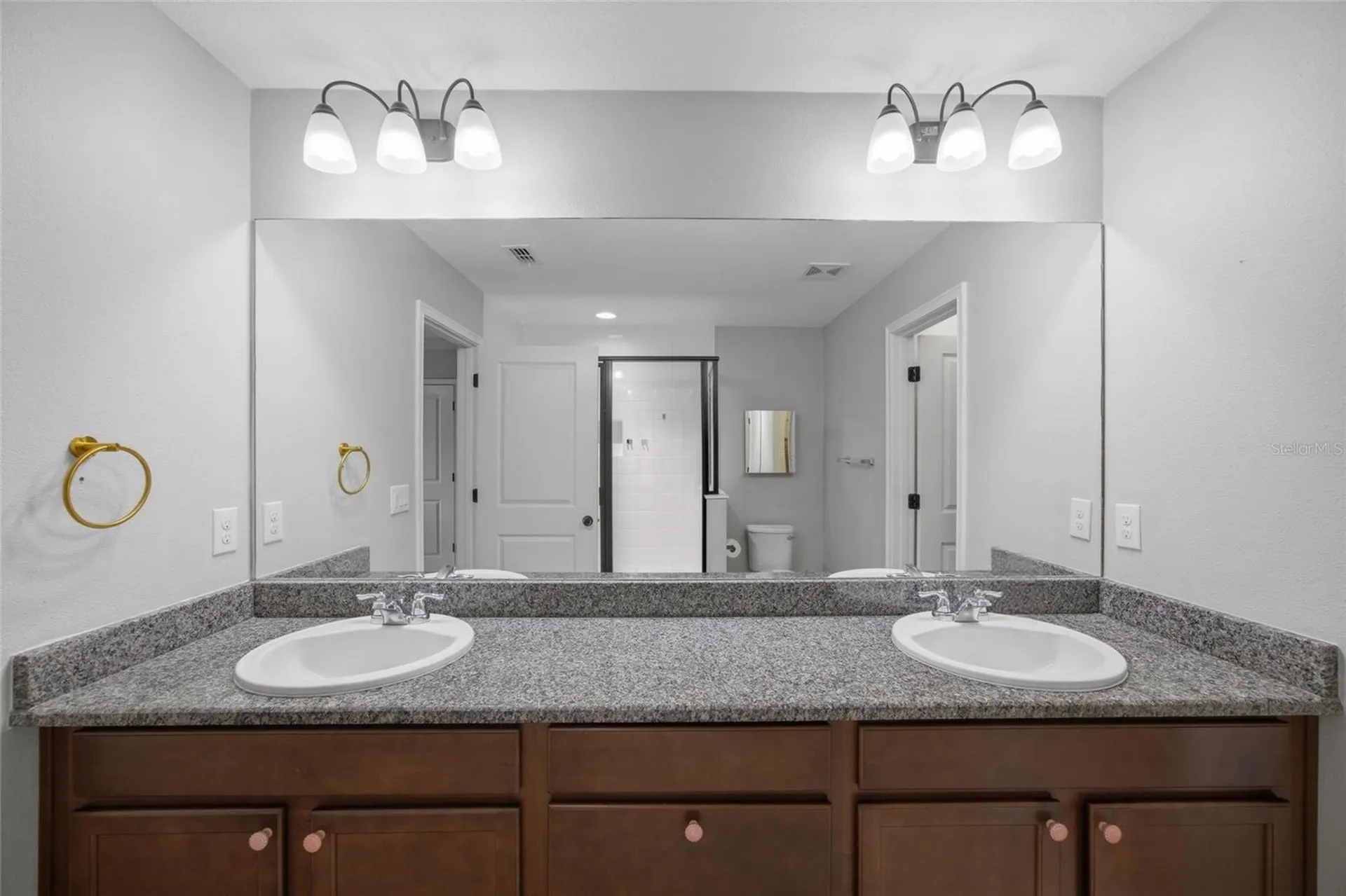 2013 Sunset Wind Loop Oldsmar FL 34677