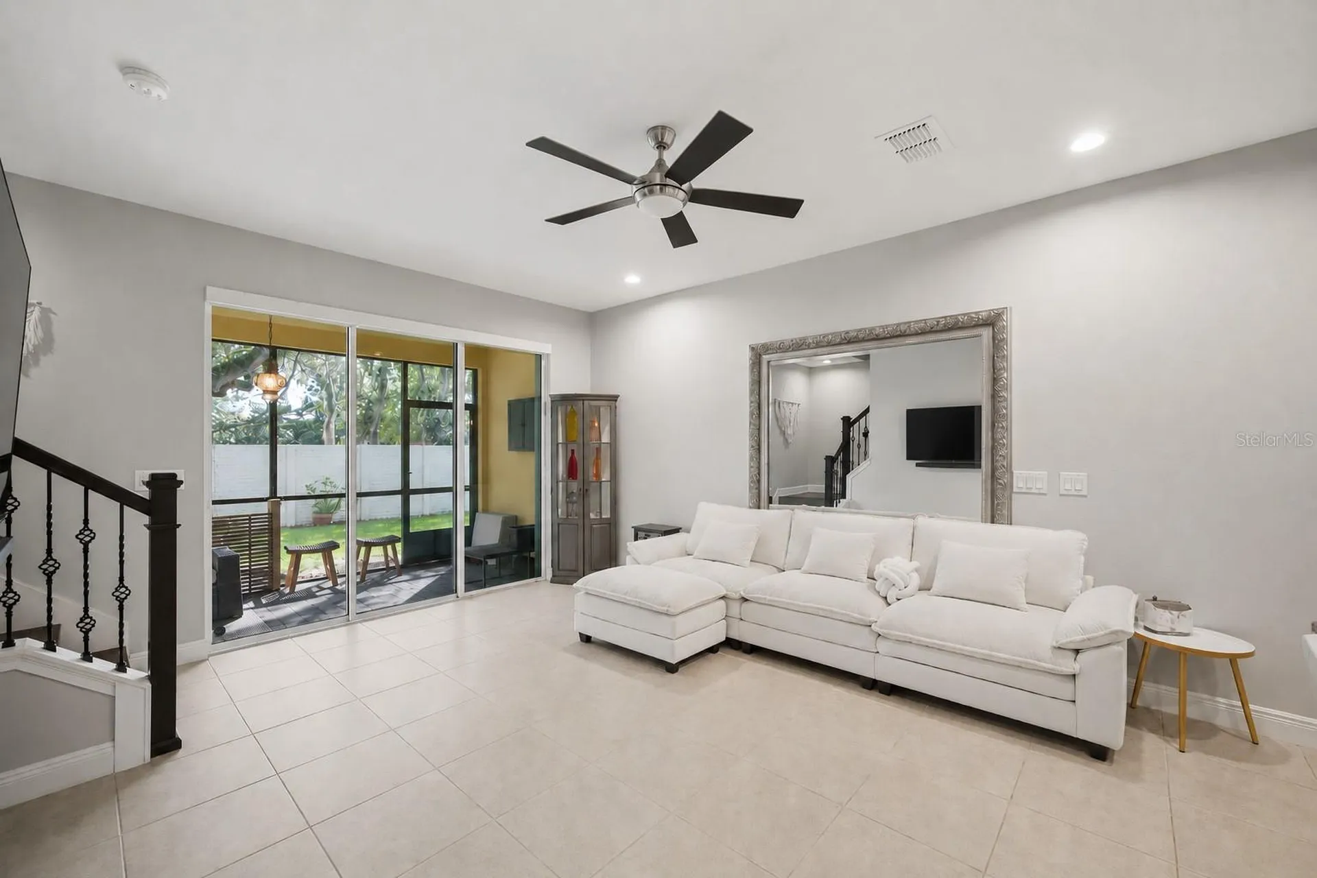 2013 Sunset Wind Loop Oldsmar FL 34677
