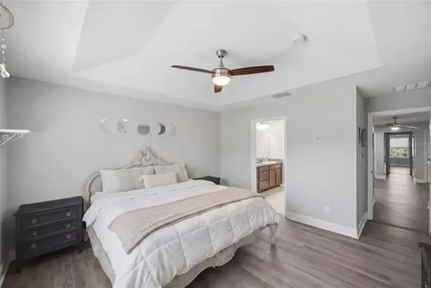 2013 Sunset Wind Loop Oldsmar FL 34677